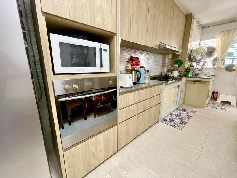 418 Tampines Street 41, 418 Tampines Street 41, 2 Bedrooms, 797 sqft, HDB Flat For Sale, by Aminuddin Hashim, 500236700 - Kitchen - PropertyGuru.com.sg