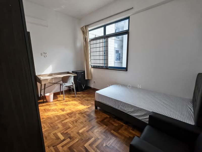Palm Lodge, 4 Geylang Lor 37, Room Rental, 180 sqft, Condominium For Rent, by Steve Voon, 500236701 - Bedroom - PropertyGuru.com.sg