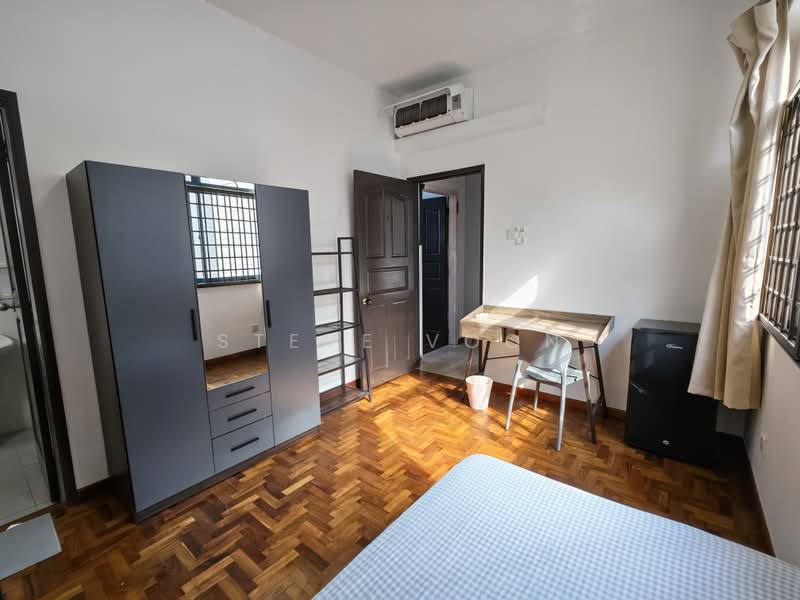 Palm Lodge, 4 Geylang Lor 37, Room Rental, 180 sqft, Condominium For Rent, by Steve Voon, 500236701 - Bedroom - PropertyGuru.com.sg