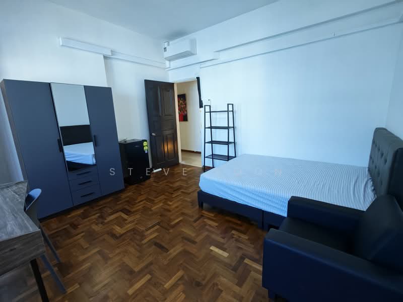 Palm Lodge, 4 Geylang Lor 37, Room Rental, 200 sqft, Condominium For Rent, by Steve Voon, 500236707 - Bedroom - PropertyGuru.com.sg