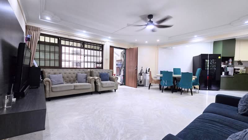 726 Tampines Street 71, 726 Tampines Street 71, 3 Bedrooms, 1,119 sqft, HDB Flat For Sale, by Faisal Gani, 500236713 - Living Room - PropertyGuru.com.sg