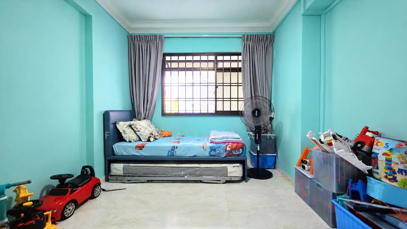 726 Tampines Street 71, 726 Tampines Street 71, 3 Bedrooms, 1,119 sqft, HDB Flat For Sale, by Faisal Gani, 500236713 - Bedroom - PropertyGuru.com.sg