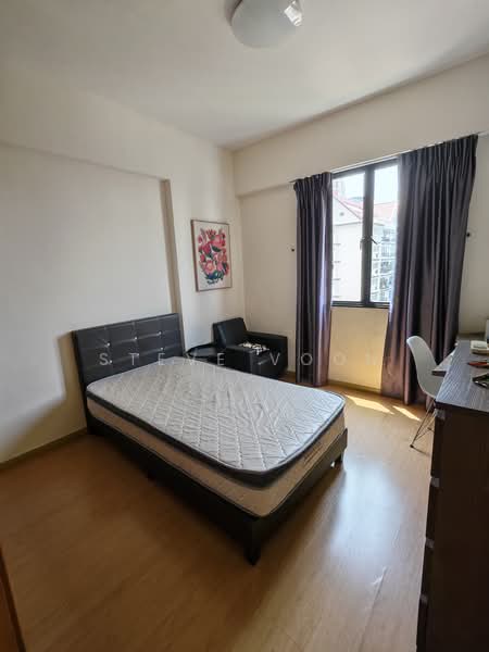 Central Grove, , Room Rental, 150 sqft, Condominium For Rent, by Steve Voon, 500236725 - Bedroom - PropertyGuru.com.sg