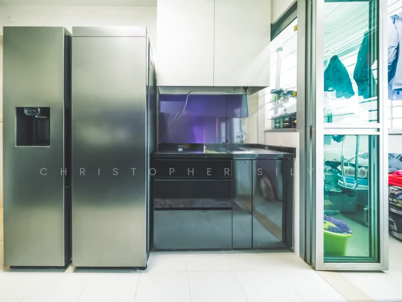 95A Henderson Road, 95A Henderson Road, 3 Bedrooms, 1,001 sqft, HDB Flat For Sale, by Christopher Silver, 500236731 - Kitchen (Left Aisle) - PropertyGuru.com.sg