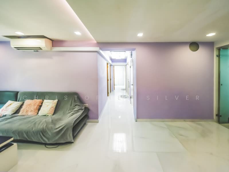 95A Henderson Road, 95A Henderson Road, 3 Bedrooms, 1,001 sqft, HDB Flat For Sale, by Christopher Silver, 500236731 - Living Room (Corridor) - PropertyGuru.com.sg