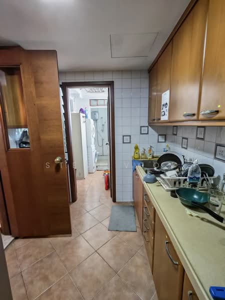 Central Grove, , Room Rental, 110 sqft, Condominium For Rent, by Steve Voon, 500236732 - Kitchen - PropertyGuru.com.sg
