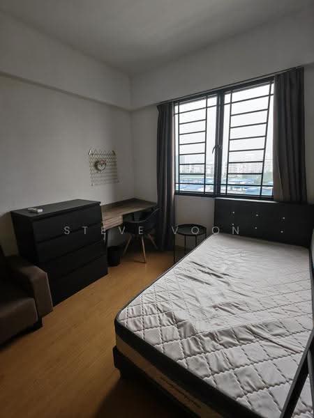 Central Grove, Eunos / Geylang / Paya Lebar, Room Rental, 140 sqft, Condominium For Rent, by Steve Voon, 500236732 - Bedroom - PropertyGuru.com.sg