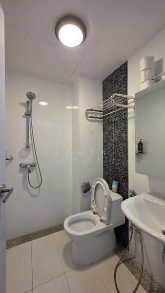 Mimosa Park, 15 Mimosa Road, Seletar / Yio Chu Kang, 4 Bedrooms, 1,755 sqft, Condominium For Rent, by James Chui, 500236736 - Bathroom - PropertyGuru.com.sg
