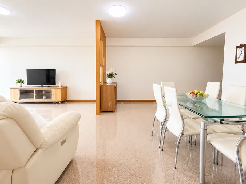 Queens, 12 Stirling Road, 4 Bedrooms, 1,410 sqft, Condominium For Sale, by Dane Kau 高国豪, 500236739 - Living Room - PropertyGuru.com.sg