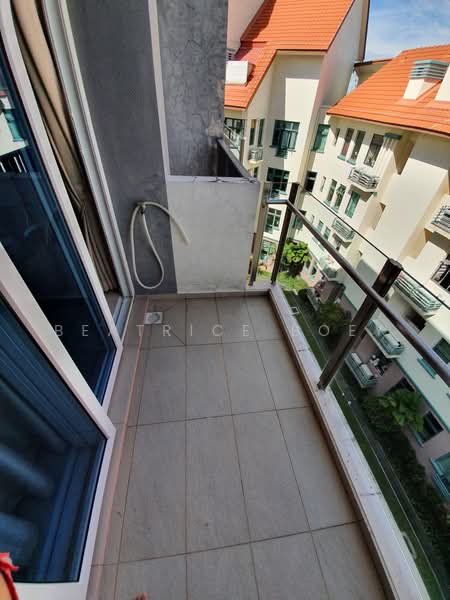 Eastwood Regency, 42 Eastwood Road, Studio, 398 sqft, Apartment For Rent, by Beatrice Boey, 500236746 - Balcony - PropertyGuru.com.sg