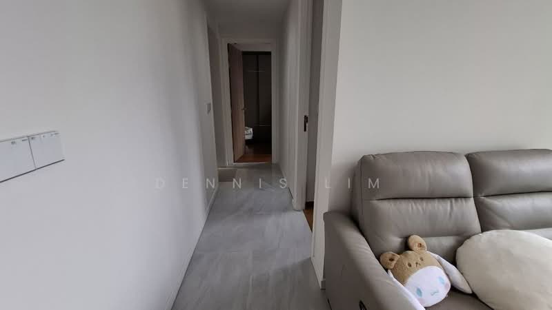 Uptown @ Farrer, 2 Perumal Road Singapore, 3 Bedrooms, 700 sqft, Condominium For Sale, by Dennis Lim, 500236750 - Corridor - PropertyGuru.com.sg