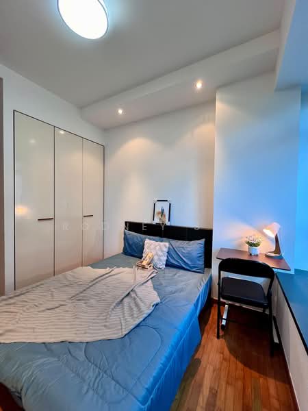 City Square Residences, 2 Kitchener Link, Room Rental, 100 sqft, Condominium For Rent, by Rodney Sea, 500236754 - Bedroom R2 (Original) - PropertyGuru.com.sg