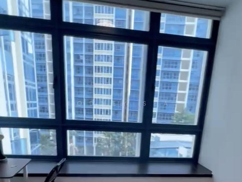 City Square Residences, 2 Kitchener Link, Farrer Park / Serangoon Rd, Room Rental, 100 sqft, Condominium For Rent, by Rodney Sea, 500236754 - Window View - PropertyGuru.com.sg