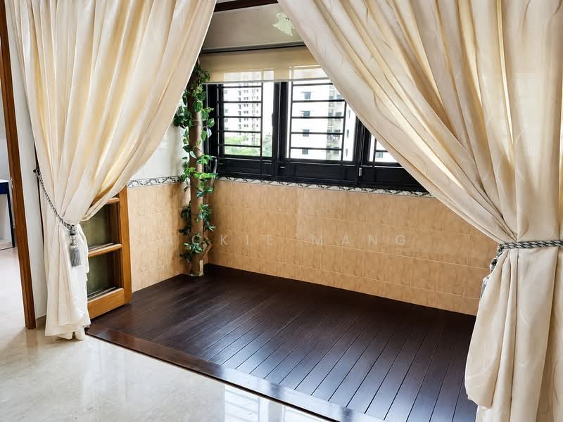 186B Rivervale Drive, 186B Rivervale Drive, 3 Bedrooms, 1,184 sqft, HDB Flat For Rent, by Jackie Mang, 500236760 - Balcony - PropertyGuru.com.sg