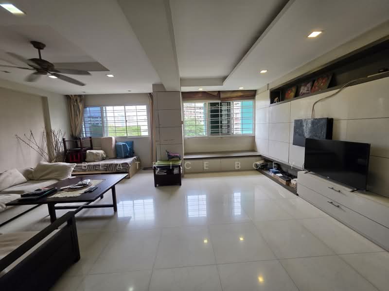 46 Lorong 5 Toa Payoh, 46 Lorong 5 Toa Payoh, 3 Bedrooms, 1,442 sqft, HDB Flat For Sale, by Beatrice Boey, 500236765 - Living Room - PropertyGuru.com.sg