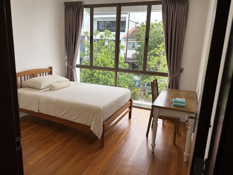 Spacious Landed | East Coast, D15, WOO MON CHEW ROAD, 4 Bedrooms, 2,350 sqft, Terraced House For Rent, by Ong Rong Sheng, 500236769 - Bedroom - PropertyGuru.com.sg
