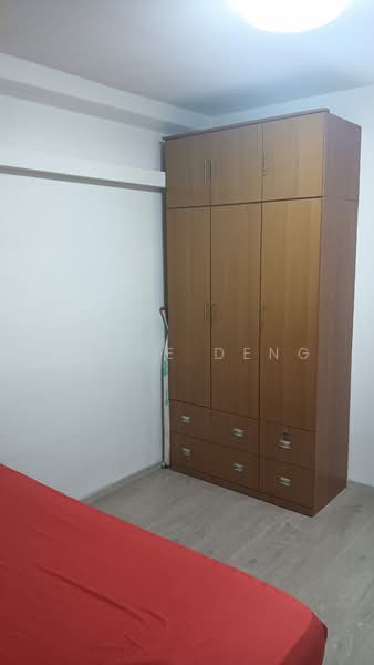 660 Hougang Avenue 8, 660 Hougang Avenue 8, Room Rental, 120 sqft, HDB Flat For Rent, by Wayne Deng, 500236772 - Bedroom - PropertyGuru.com.sg