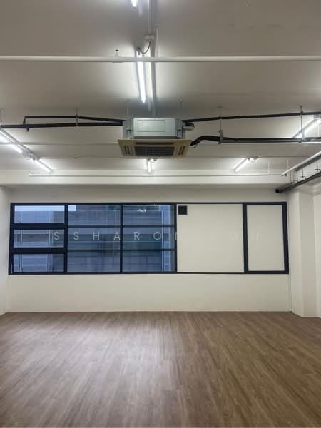 E-Centre @ Redhill, 3791 Jalan Bukit Merah, 1,173 sqft, Light Industrial (B1) For Rent, by Ssharon Loh, 500236775 - CommercialGuru.com.sg