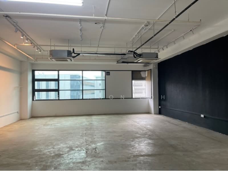 E-Centre @ Redhill, 3791 Jalan Bukit Merah, 1,173 sqft, Light Industrial (B1) For Rent, by Ssharon Loh, 500236775 - CommercialGuru.com.sg