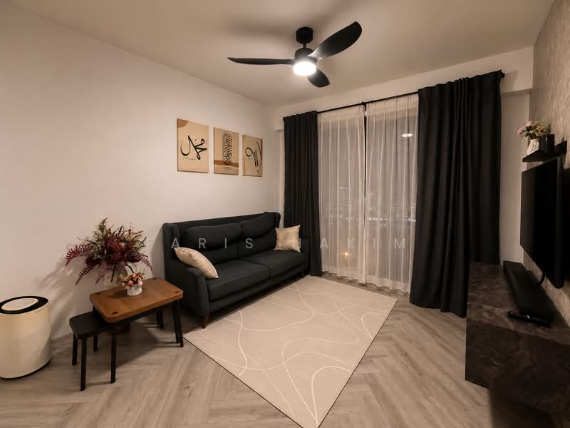 154A Bedok South Road, 154A Bedok South Road, 3 Bedrooms, 1,001 sqft, HDB Flat For Sale, by Faris Hakim, 500236783 - Living Room - PropertyGuru.com.sg
