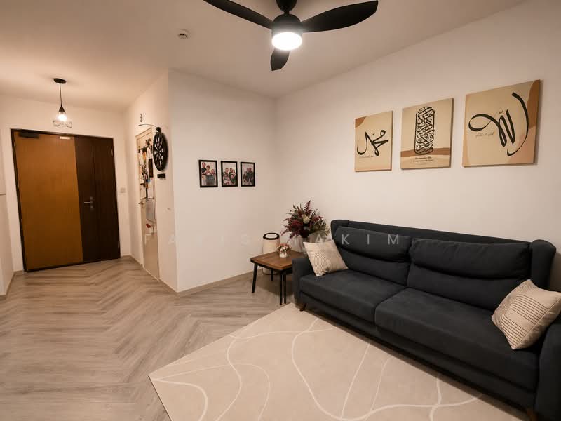 154A Bedok South Road, 154A Bedok South Road, 3 Bedrooms, 1,001 sqft, HDB Flat For Sale, by Faris Hakim, 500236783 - Living Room - PropertyGuru.com.sg