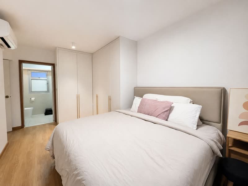 153B Bedok South Road, 153B Bedok South Road, Bedok / Upper East Coast, 3 Bedrooms, 1,216 sqft, HDB Flat For Sale, by Jake Tay, 500236785 - Bedroom - PropertyGuru.com.sg