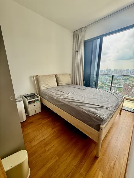 Stirling Residences, 23 Stirling Road, 2 Bedrooms, 635 sqft, Condominium For Rent, by Champa Murjani, 500236786 - Bedroom - PropertyGuru.com.sg