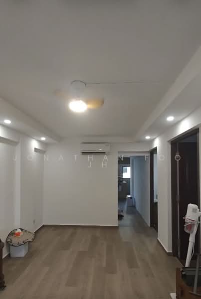 93 Jalan Dua, 93 Jalan Dua, Room Rental, 108 sqft, HDB Flat For Rent, by Jonathan Foo JH, 500236814 - Living Room - PropertyGuru.com.sg