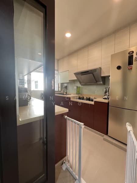 560A Spring Haven @ Jurong, 560A Jurong West Street 42, 3 Bedrooms, 1,001 sqft, HDB Flat For Sale, by Samson Chin Wen Yang, 500236816 - Kitchen - PropertyGuru.com.sg