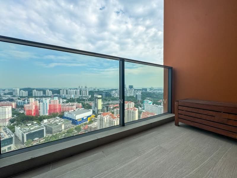 Stirling Residences, 23 Stirling Road, 2 Bedrooms, 635 sqft, Condominium For Sale, by Vernon Low, 500236831 - PropertyGuru.com.sg