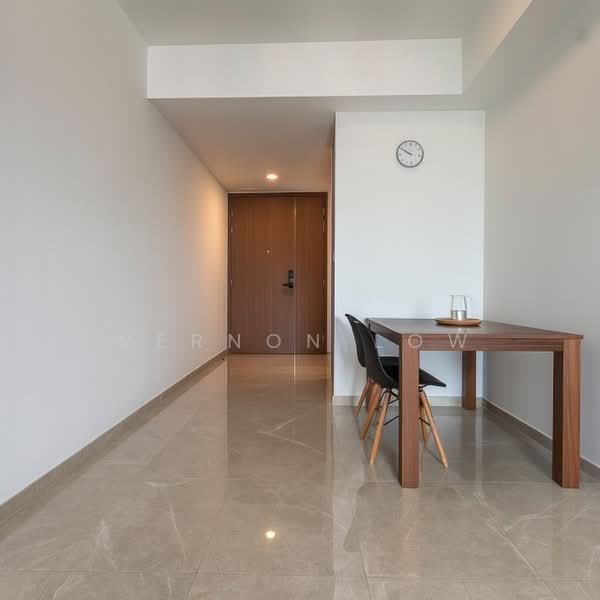 Stirling Residences, 23 Stirling Road, 2 Bedrooms, 635 sqft, Condominium For Sale, by Vernon Low, 500236831 - PropertyGuru.com.sg