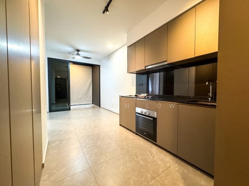 Park Colonial, 8 Woodleigh Lane, 1 Bedroom, 463 sqft, Condominium For Sale, by Vernon Low, 500236838 - PropertyGuru.com.sg