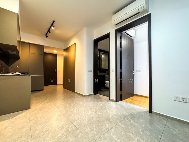 Park Colonial, 8 Woodleigh Lane, 1 Bedroom, 463 sqft, Condominium For Sale, by Vernon Low, 500236838 - PropertyGuru.com.sg