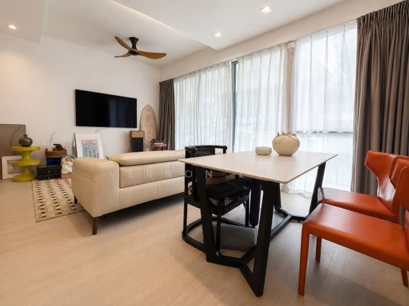 ClementiWoods Condominium, 82 West Coast Road, 2 Bedrooms, 1,055 sqft, Condominium For Rent, by Vernon Low, 500236843 - PropertyGuru.com.sg