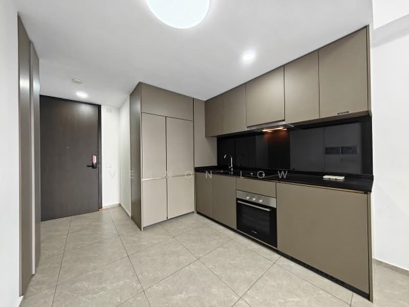Park Colonial, 10 Woodleigh Lane, 2 Bedrooms, 603 sqft, Condominium For Rent, by Vernon Low, 500236844 - PropertyGuru.com.sg