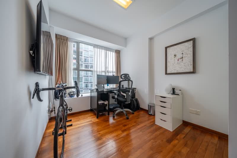 The Esta, 33 Amber Gardens, 3 Bedrooms, 1,399 sqft, Condominium For Sale, by Caleb Peh, 500236847 - Common Bedroom - PropertyGuru.com.sg