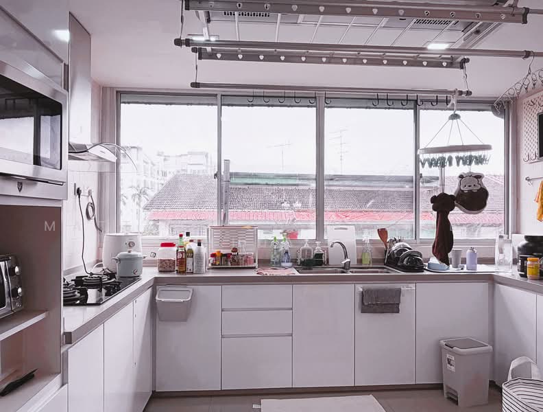 Changi Road 1Bedroom and Full Kitchen (attached bath), Changi road, 1 Bedroom, 700 sqft, Shophouse For Rent, by Matthew Chow Hsien Hua, 500236853 - Kitchen - PropertyGuru.com.sg