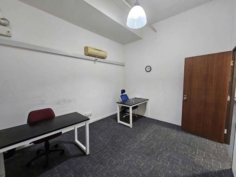 Woodlands Bizhub, 242 Woodlands Industrial Park E5, 1,927 sqft, Factory / Workshop (B2) For Sale, by Loh Yan Yi, 500236857 - Study - CommercialGuru.com.sg