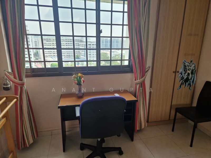 109 Hougang Avenue 1, 109 Hougang Avenue 1, Room Rental, 120 sqft, HDB Flat For Rent, by Anant Gupta, 500236861 - Study - PropertyGuru.com.sg