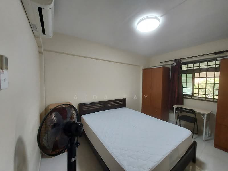 110 Jurong East Street 13, 110 Jurong East Street 13, Boon Lay / Jurong / Tuas, Room Rental, 150 sqft, HDB Flat For Rent, by Aida Tay, 500236864 - Bedroom - PropertyGuru.com.sg