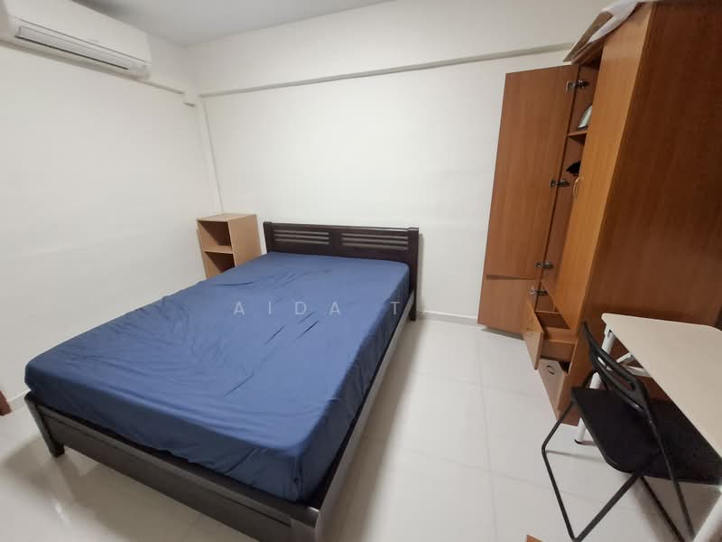 110 Jurong East Street 13, 110 Jurong East Street 13, Boon Lay / Jurong / Tuas, Room Rental, 150 sqft, HDB Flat For Rent, by Aida Tay, 500236864 - Bedroom - PropertyGuru.com.sg