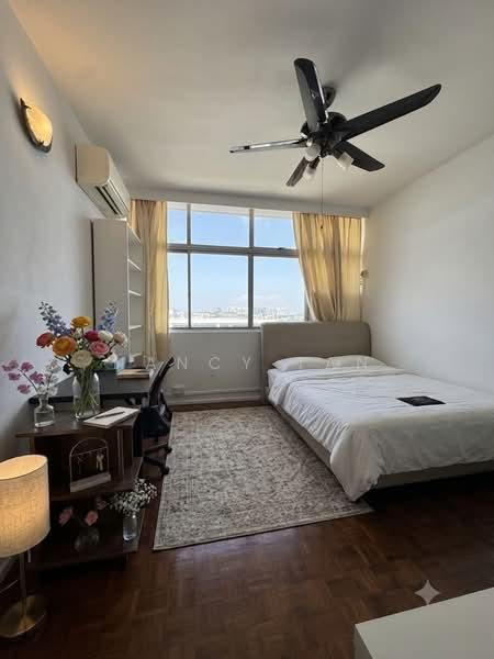 Sherwood Towers, 3 Jalan Anak Bukit, 3 Bedrooms, 1,539 sqft, Apartment For Sale, by Nancy Tan, 500236868 - Bedroom - PropertyGuru.com.sg