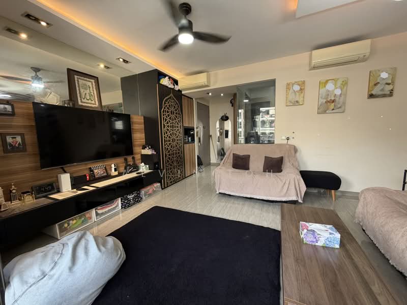 Waterwoods, 25 Punggol Field Walk, 3 Bedrooms, 1,044 sqft, Condominium For Sale, by Alvin Toh, 500236877 - Living Room - PropertyGuru.com.sg