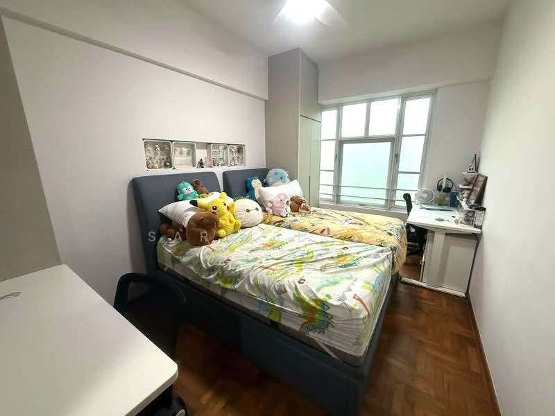 Sunrise Gardens, 53 Sunrise Gardens, 3 Bedrooms, 1,281 sqft, Condominium For Sale, by Sara Shong, 500236881 - Bedroom - PropertyGuru.com.sg