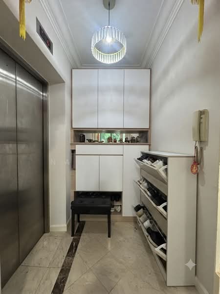 Palm Gardens, 2E Hong San Walk, 3 Bedrooms, 1,206 sqft, Condominium For Sale, by Nancy Tan, 500236885 - Entrance - PropertyGuru.com.sg