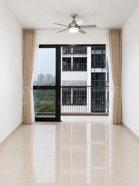 Sky Vue, Bishan Street 14, 2 Bedrooms, 797 sqft, Condominium For Sale, by Marcus Chan, 500236894 - Balcony - PropertyGuru.com.sg