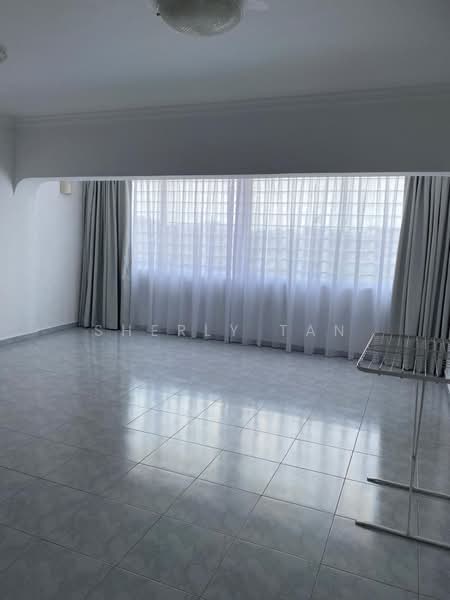 Sherwood Towers, 3 Jalan Anak Bukit, 4 Bedrooms, 1,830 sqft, Apartment For Sale, by Sherly Tan, 500236898 - Living Room - PropertyGuru.com.sg