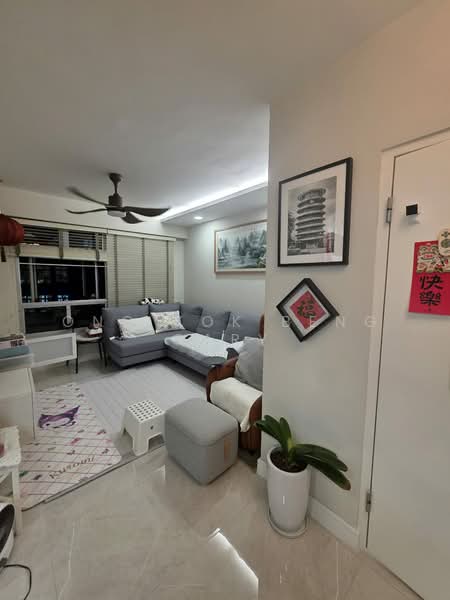129B Canberra Street, 129B Canberra Street, Room Rental, 110 sqft, HDB Flat For Rent, by Ong Kok Beng Gary, 500236904 - Living Room - PropertyGuru.com.sg