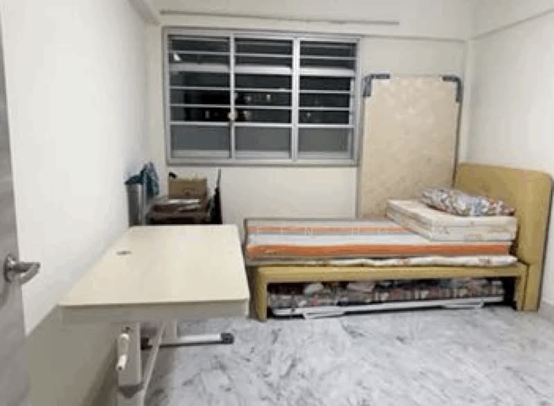 179 Ang Mo Kio Avenue 5, 179 Ang Mo Kio Avenue 5, Room Rental, 100 sqft, HDB Flat For Rent, by Maureen Ho, 500236907 - Bedroom - PropertyGuru.com.sg