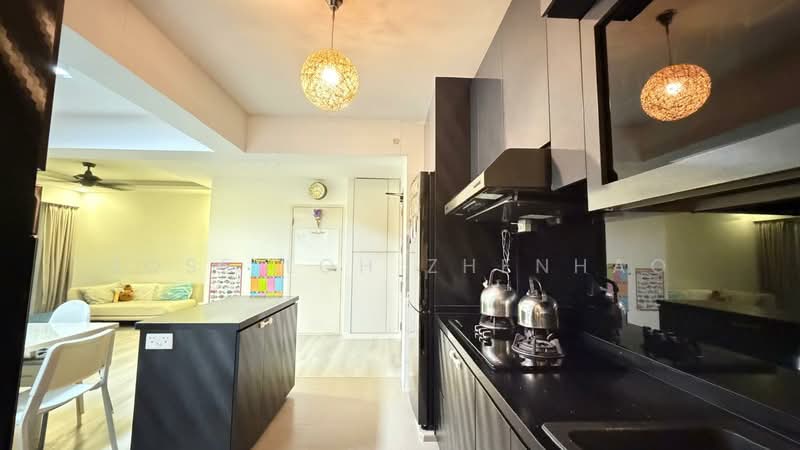 513D Yishun Street 51, 513D Yishun Street 51, 3 Bedrooms, 1,001 sqft, HDB Flat For Sale, by Jose Loh Zhenhao, 500236920 - Kitchen - PropertyGuru.com.sg